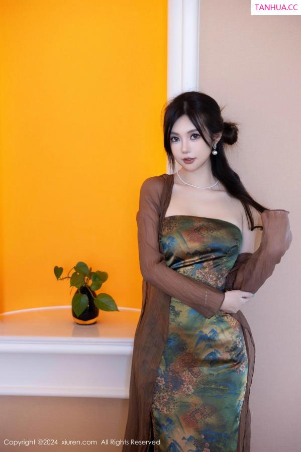 綺裡嘉 绮里嘉 [XiuRen]高清写真图 2024.09.14 No.9161 绮里嘉ula 丝袜美腿第16张图片
